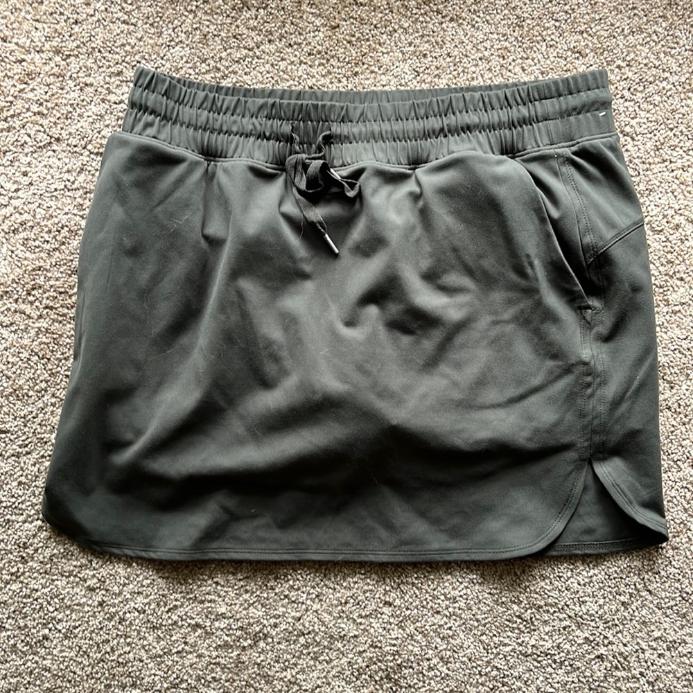 Rachel Zoe skort size L